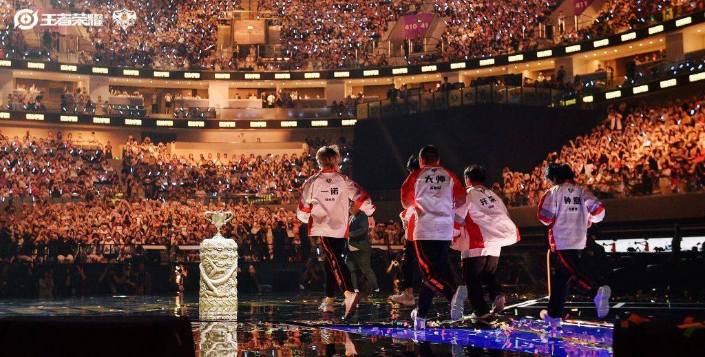 成都AG赢得KPL夏季赛冠军，王者电竞发力线下探索