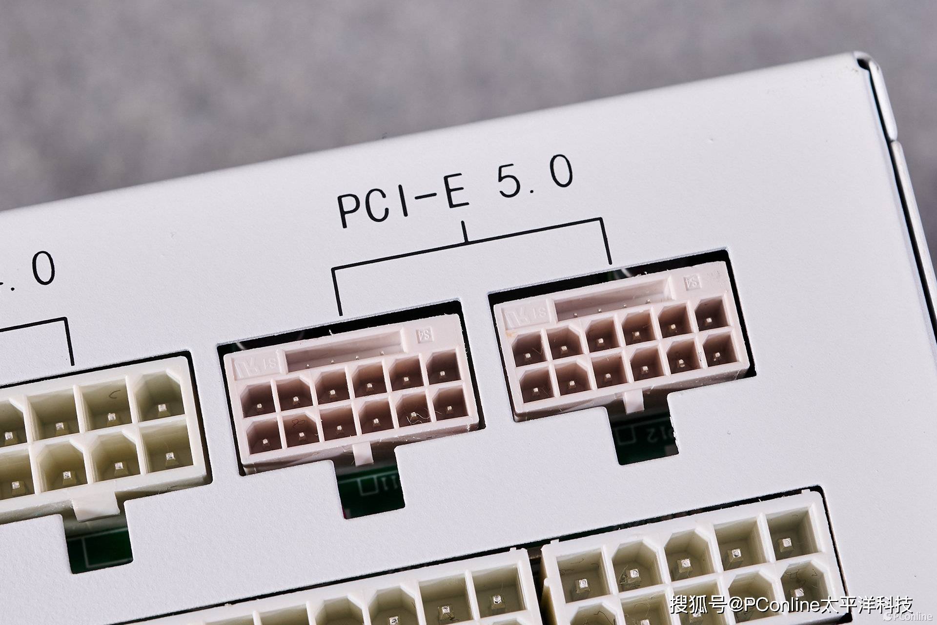 航嘉MVP P1200电源：硬核性能，电竞之魂