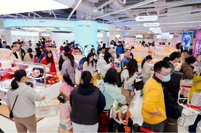 中国最大文具综合体落沪，“小而精”的文具为何开大店？