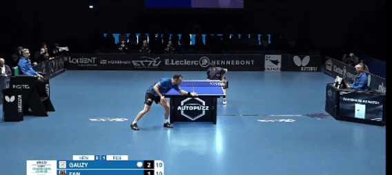 一场3-2险胜！樊振东今晨出战欧冠比赛，苦战5局，打败西蒙高茨